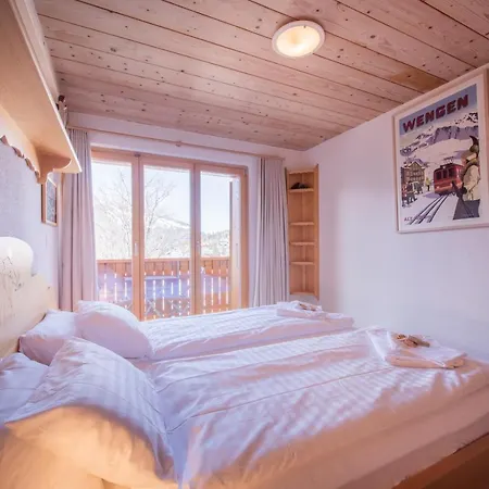 アパート Aquila 7 Penthouse *